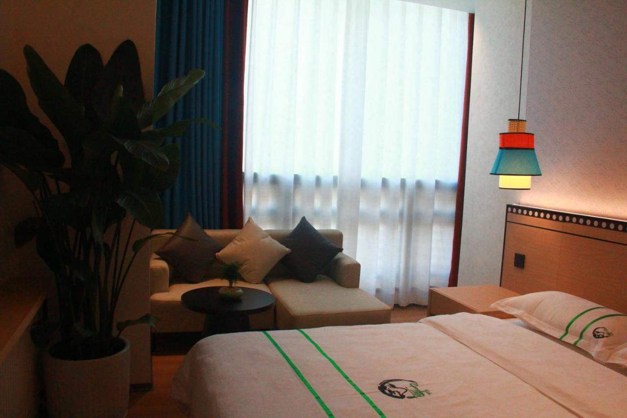 Xishu Garden Inn - Travel Agency Service - Car Rent Service - English Speaking Ченду Екстер'єр фото